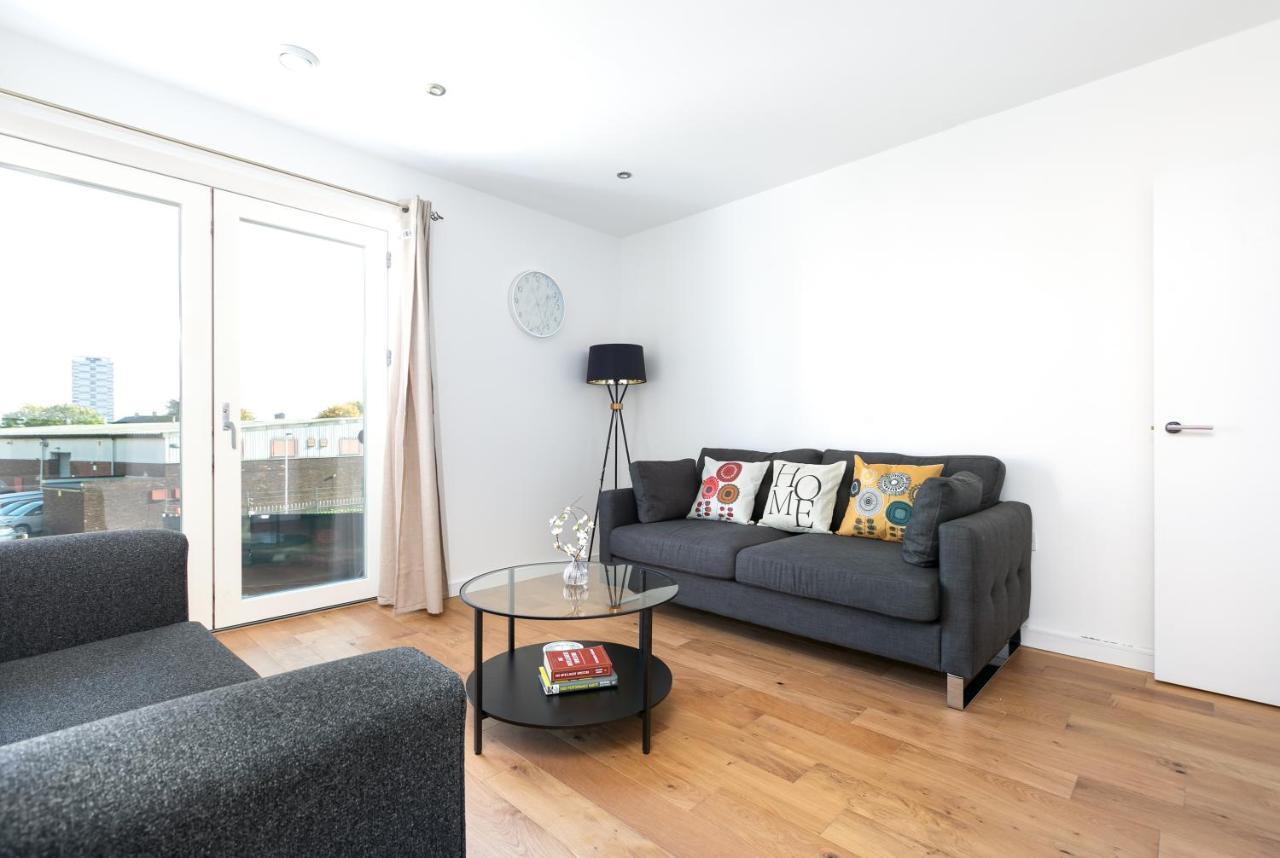 Skyvillion - Olympic View London Stratford Apartment Eksteriør bilde