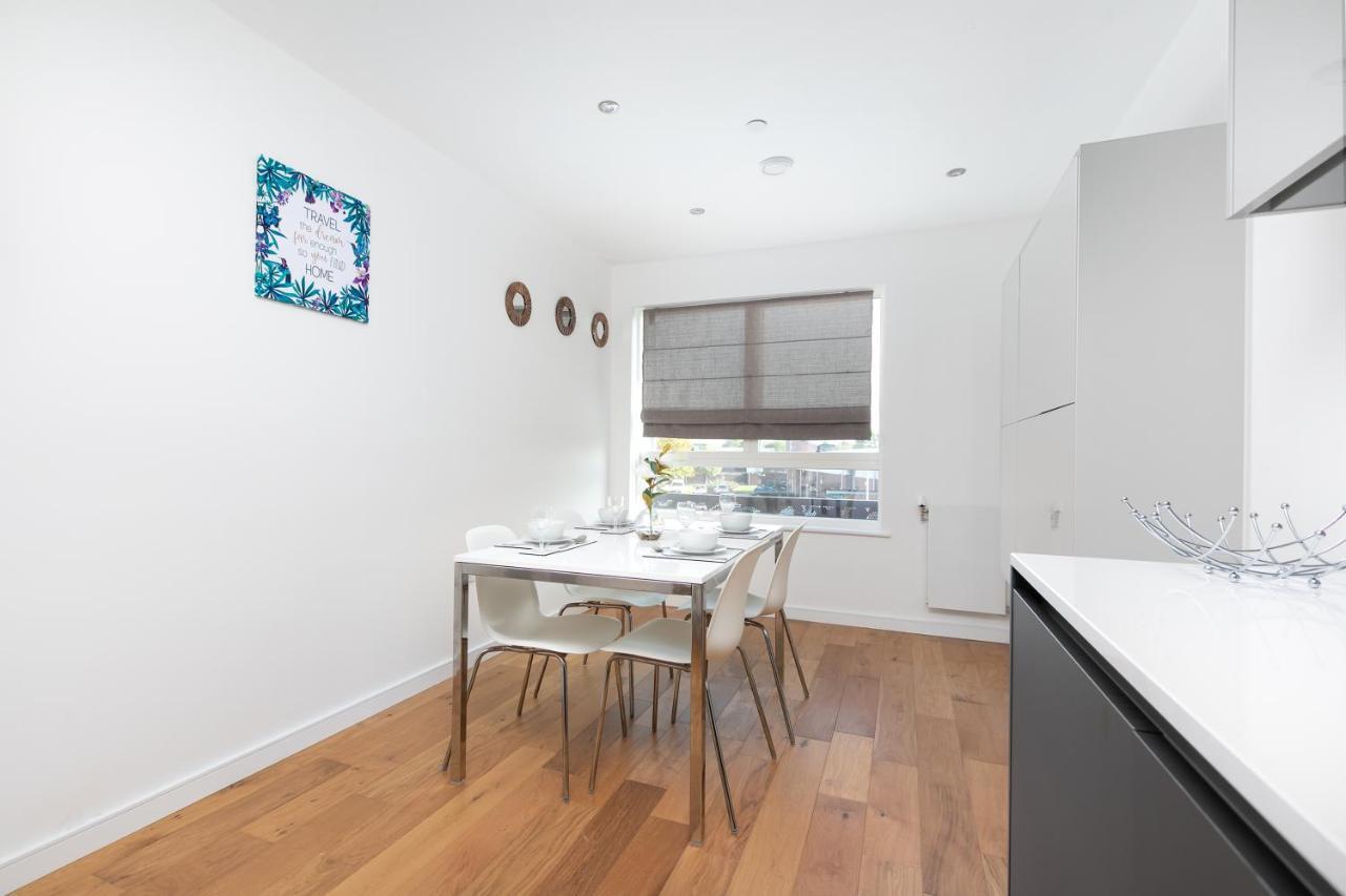 Skyvillion - Olympic View London Stratford Apartment Eksteriør bilde
