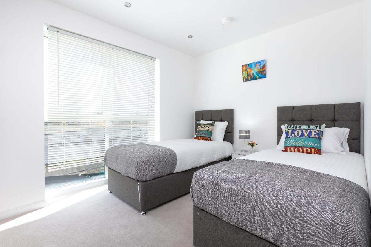 Skyvillion - Olympic View London Stratford Apartment Eksteriør bilde